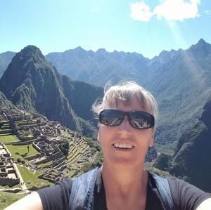 Meet your Posher, Kendra